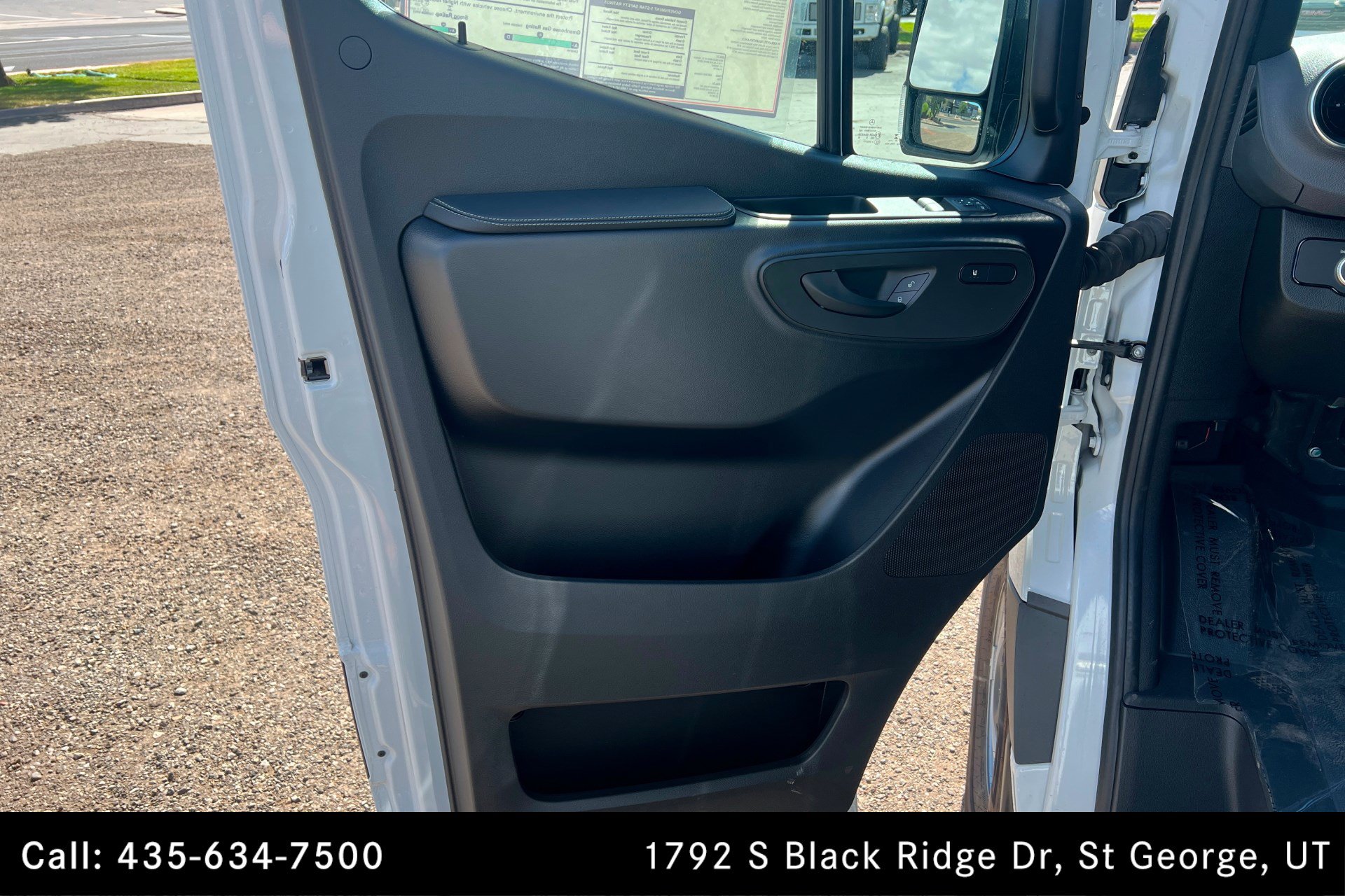 Used 2026 Mercedes-Benz Sprinter 2500 image 10