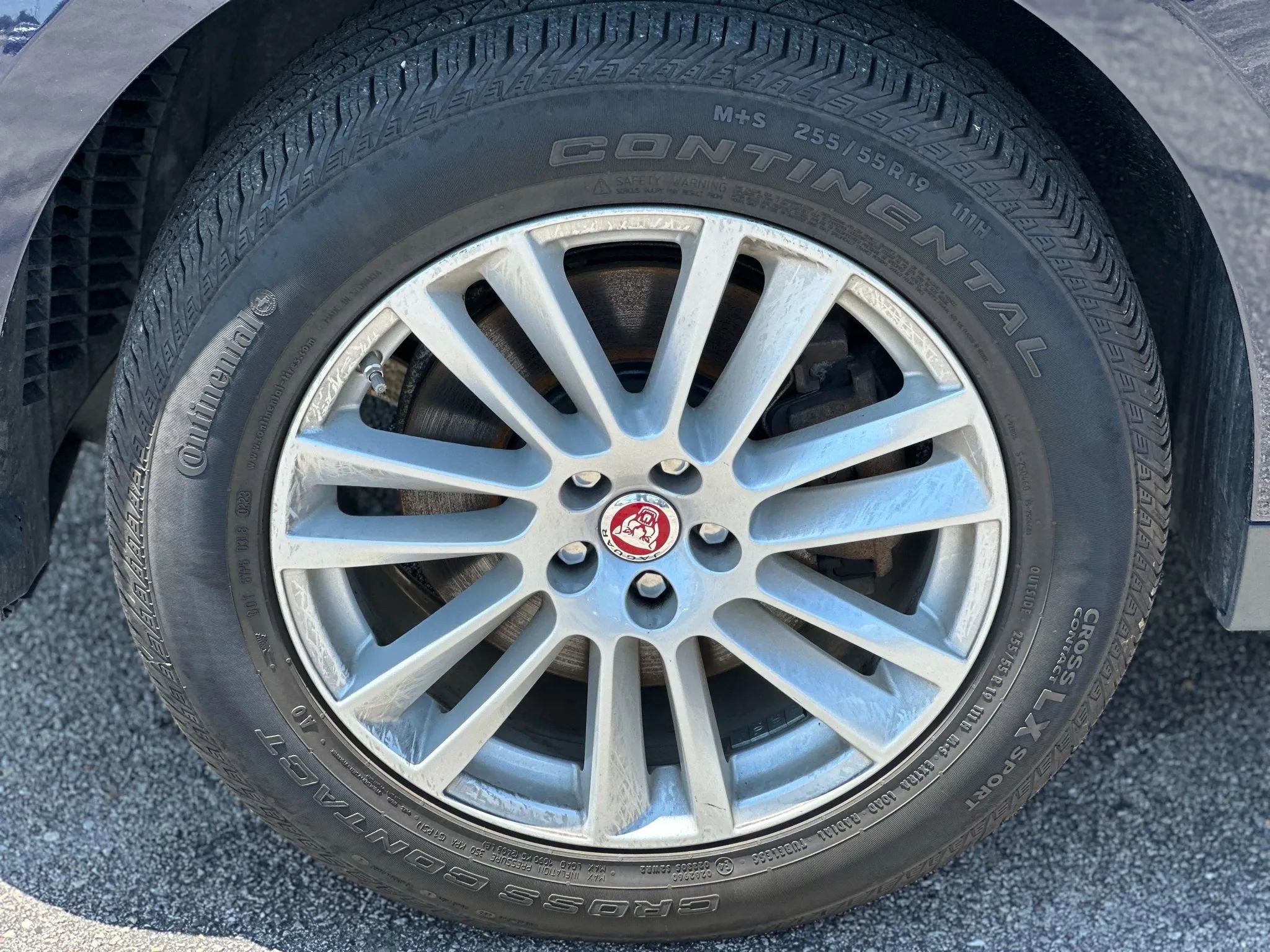 Used 2018 Jaguar F-PACE Prestige image 26