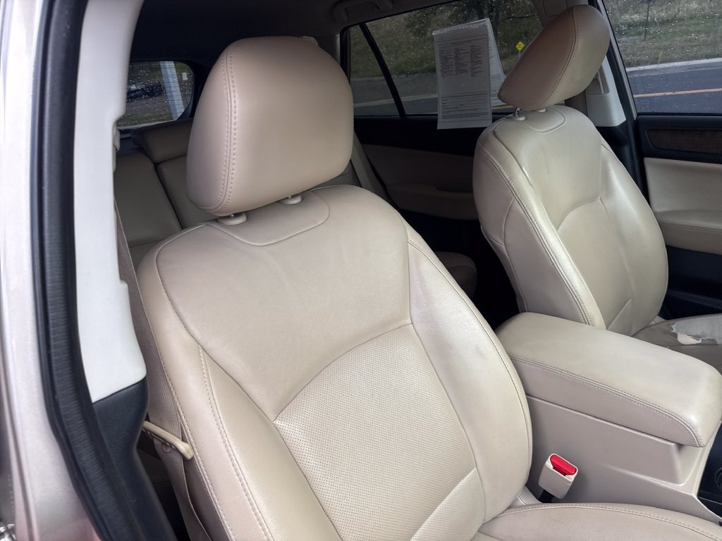 Used 2016 Subaru Outback 2.5i Limited AWD/4WD image 32