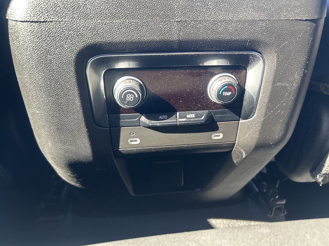 Used 2023 Chevrolet Tahoe LT image 37