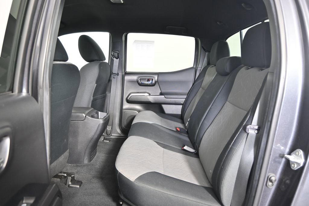 Used 2023 Toyota Tacoma TRD Off-Road AWD/4WD image 17