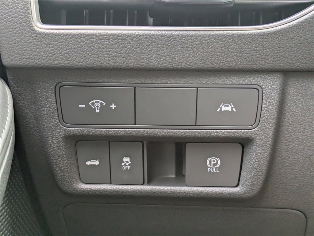 Used 2021 Hyundai Sonata Limited image 24