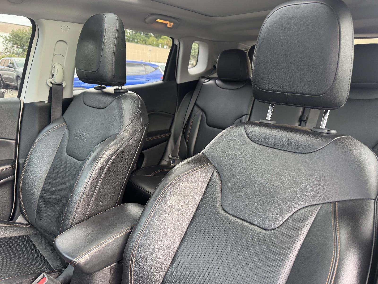 Used 2021 Jeep Compass Limited w/ Sun and Sound Group AWD/4WD image 28