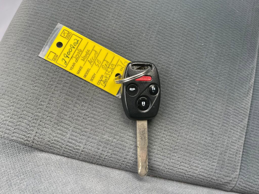 Used 2006 Honda Accord SE image 4