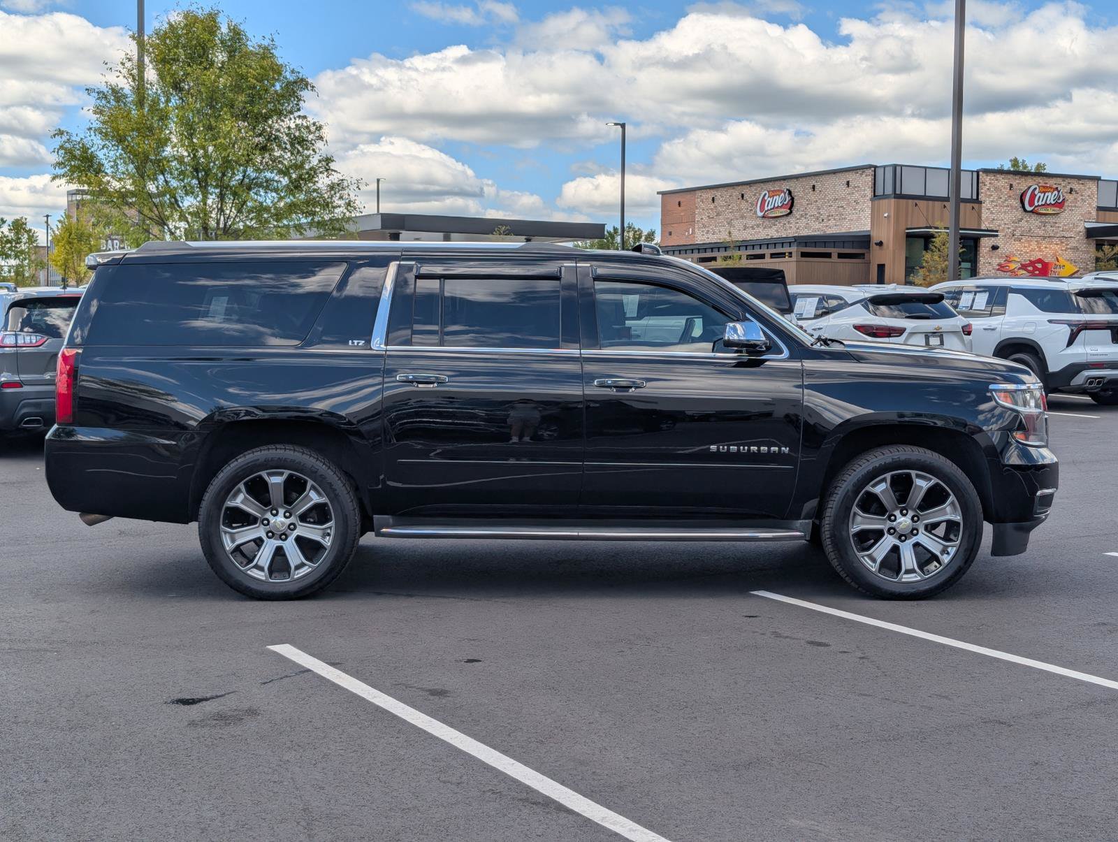Used 2015 Chevrolet Suburban LTZ AWD/4WD image 5