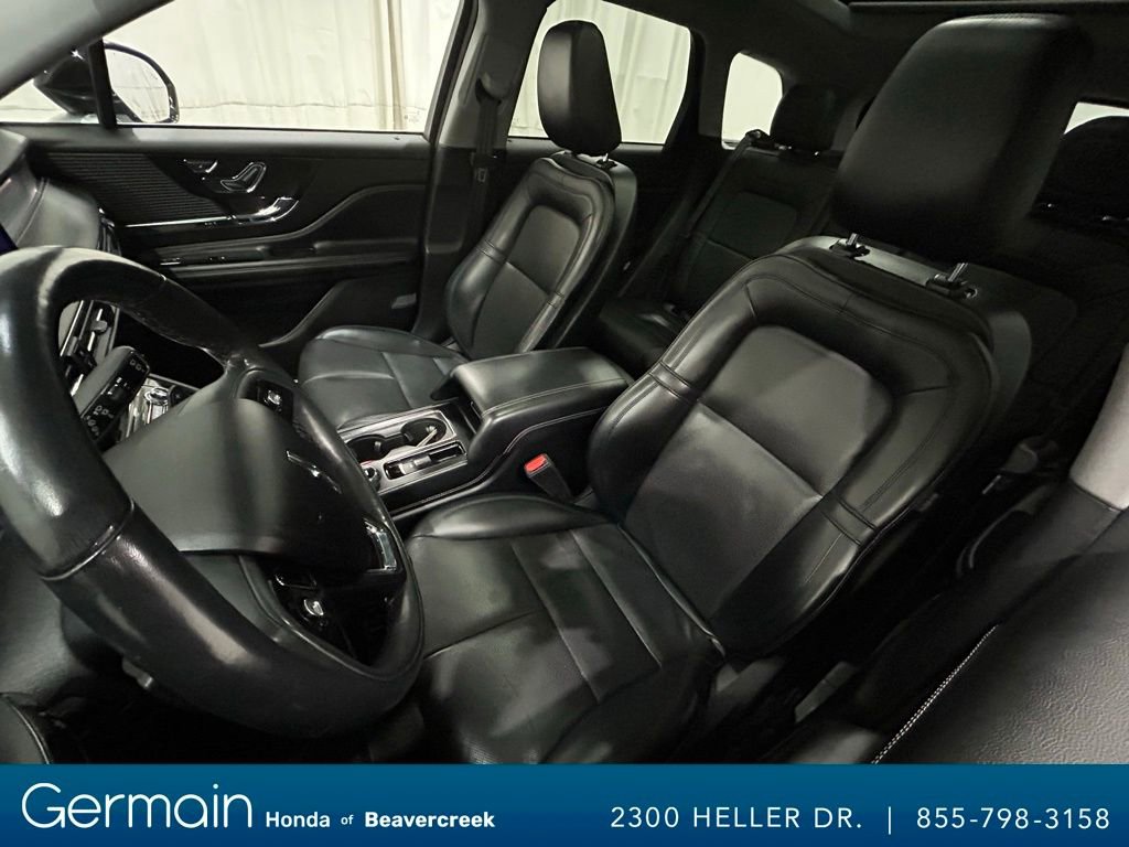 Used 2021 Lincoln Corsair AWD w/ Premium Package image 16