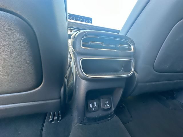 Used 2024 Genesis GV80 2.5T AWD/4WD image 23
