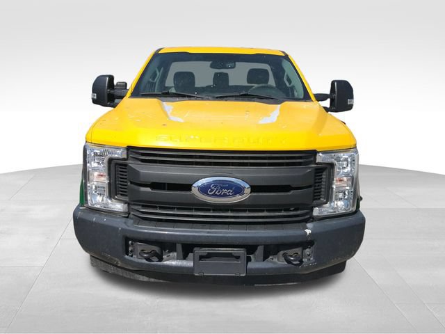 Used 2018 Ford F250 XL w/ Power Equipment Group RWD image 9