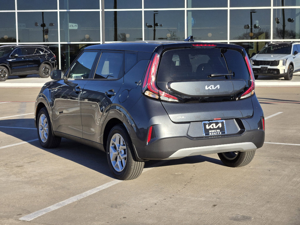 New 2025 Kia Soul S image 3