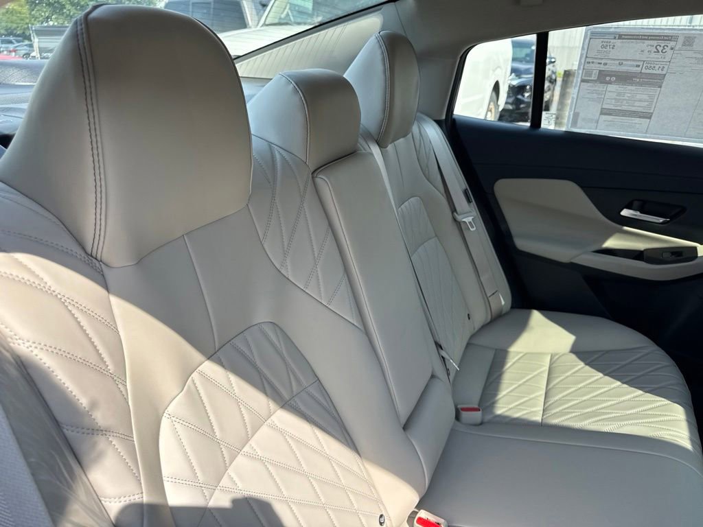 New 2026 Nissan Sentra SL FWD image 22