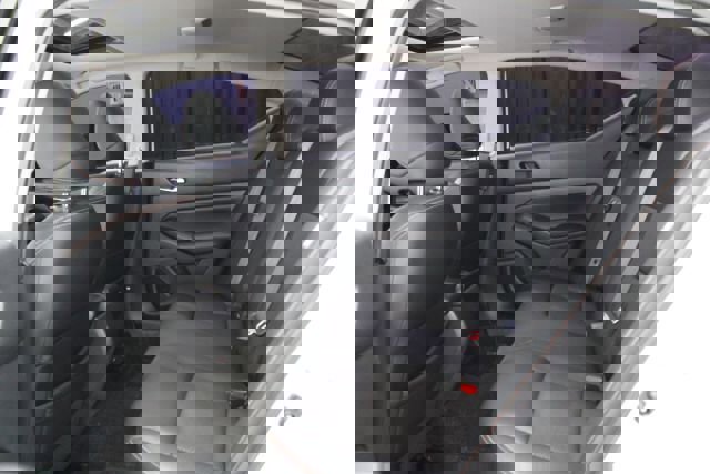 Used 2020 Nissan Altima 2.5 SR w/ Premium Package image 22