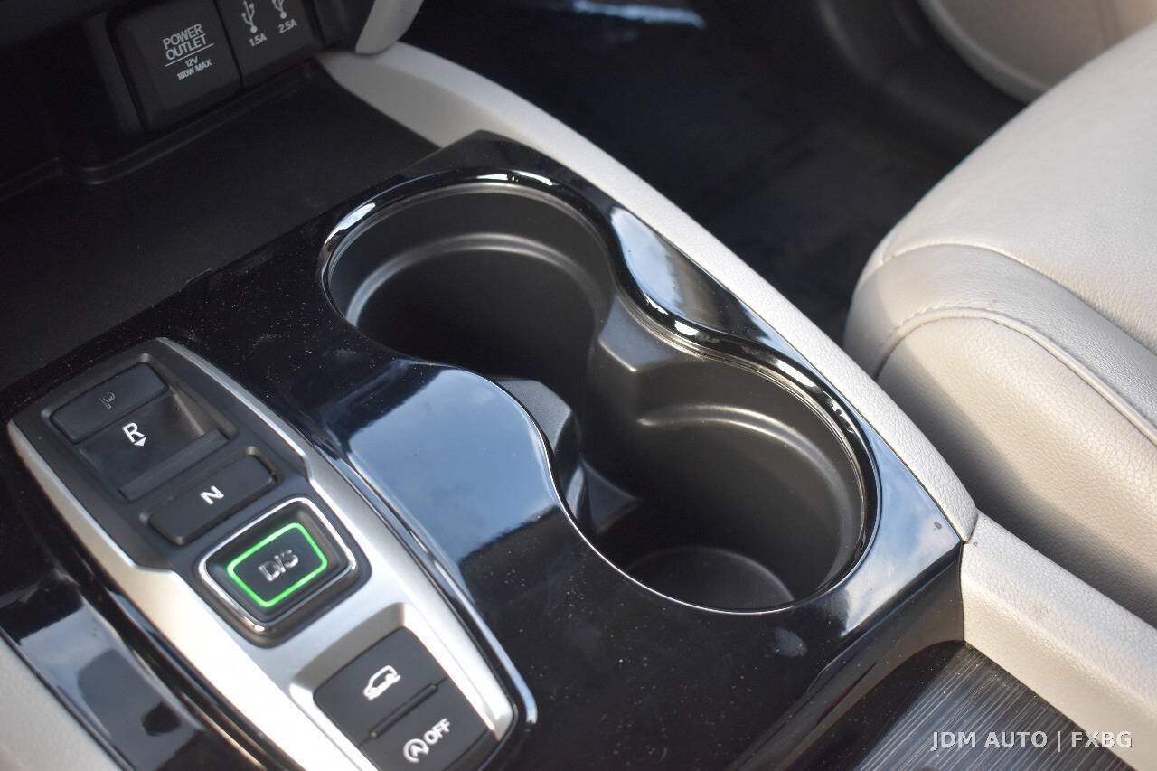 Used 2016 Honda Pilot Touring image 36