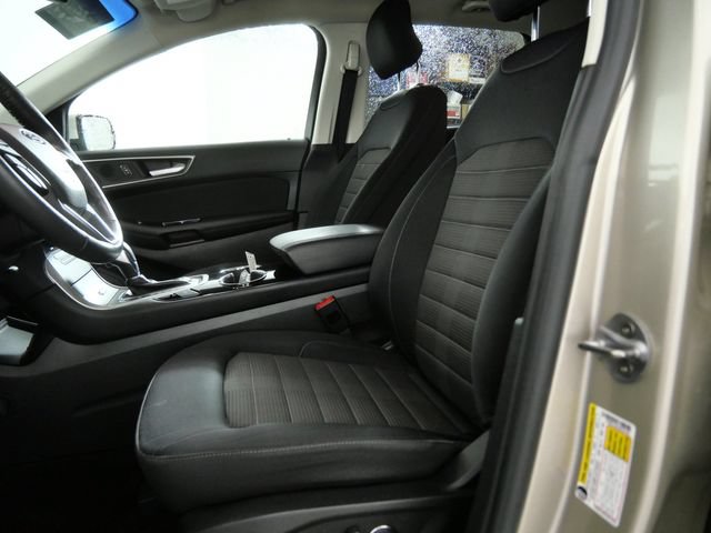 Certified 2018 Ford Edge SEL w/ Class II Trailer Tow Package AWD/4WD image 17