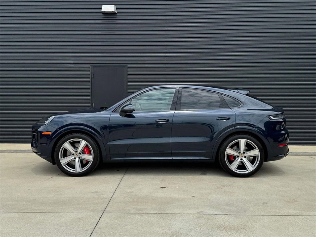 Certified 2025 Porsche Cayenne S image 2