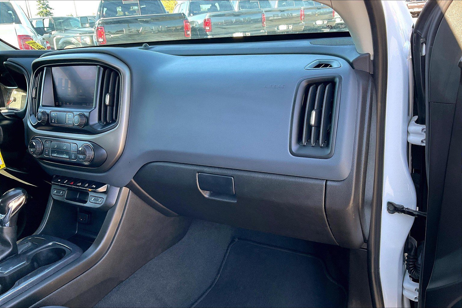 Used 2022 Chevrolet Colorado Z71 image 16