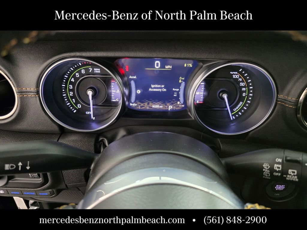 Used 2023 Jeep Wrangler Unlimited Sahara image 20