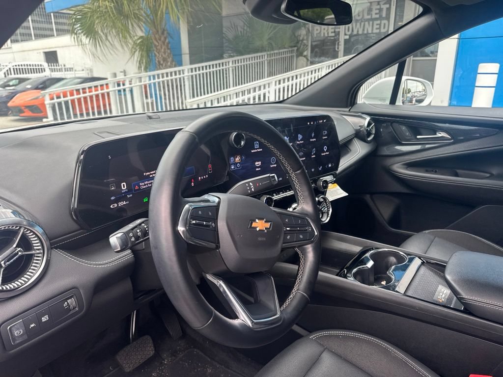 Used 2024 Chevrolet Blazer EV LT AWD/4WD image 7