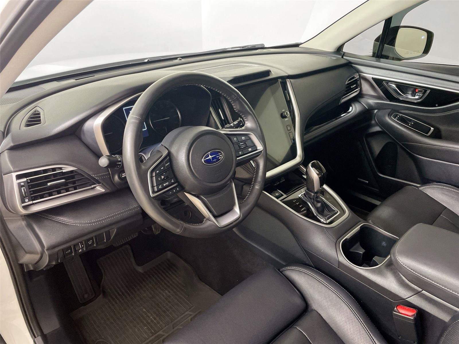 Used 2024 Subaru Outback Touring XT AWD/4WD image 24