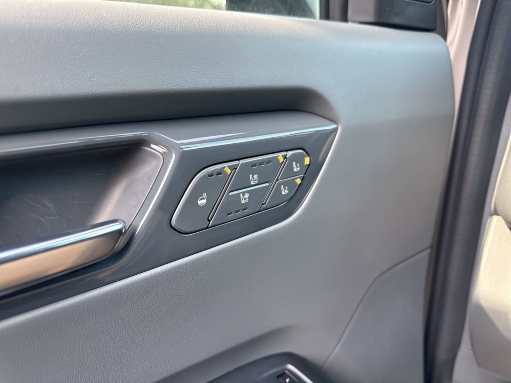 New 2026 Kia EV9 Land w/ Nightfall Edition Package image 8