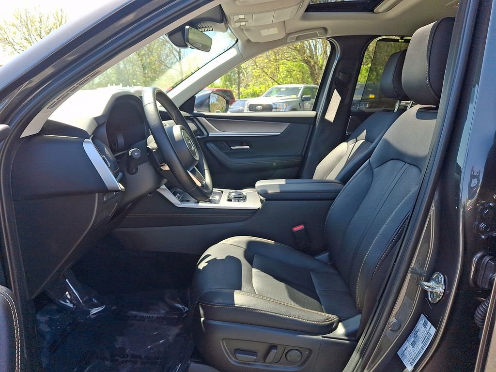 Used 2024 MAZDA CX-90 Plug-In Hybrid w/ Preferred AWD/4WD image 14