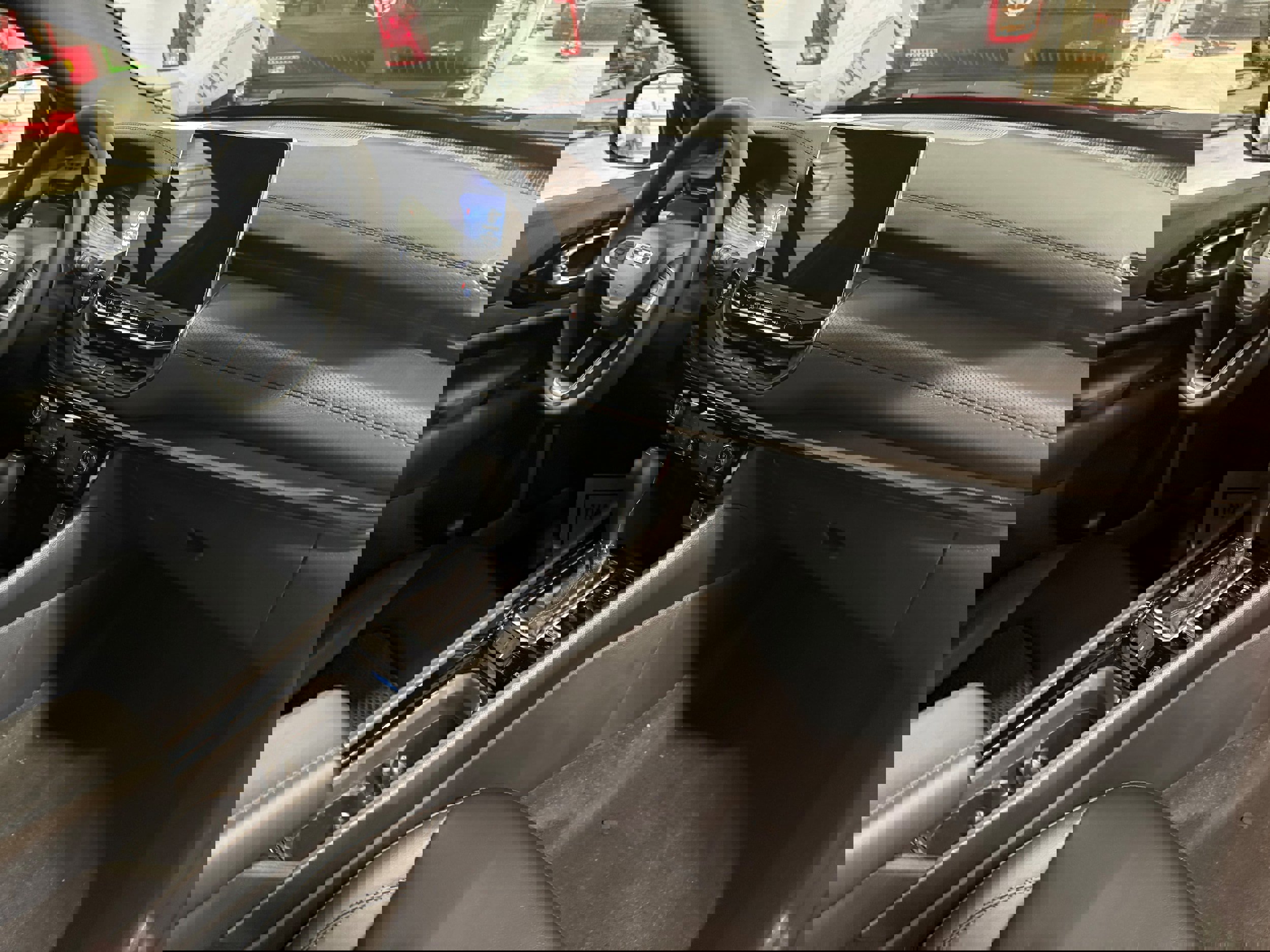 New 2026 Jeep Compass Latitude image 6