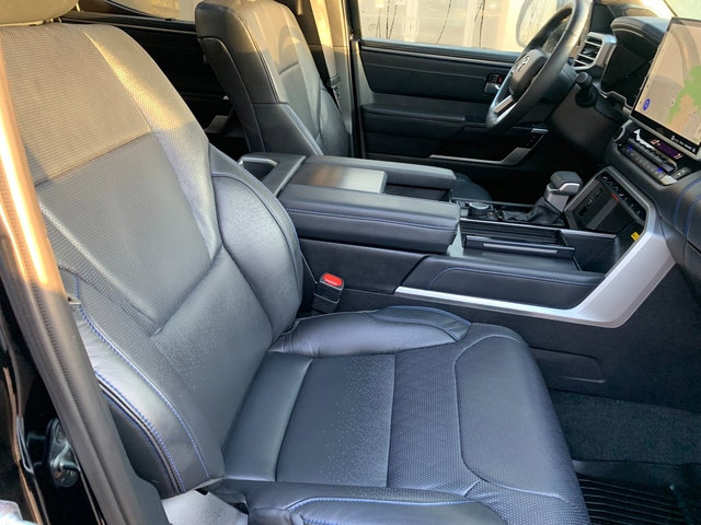 Used 2024 Toyota Tundra Platinum AWD/4WD image 12