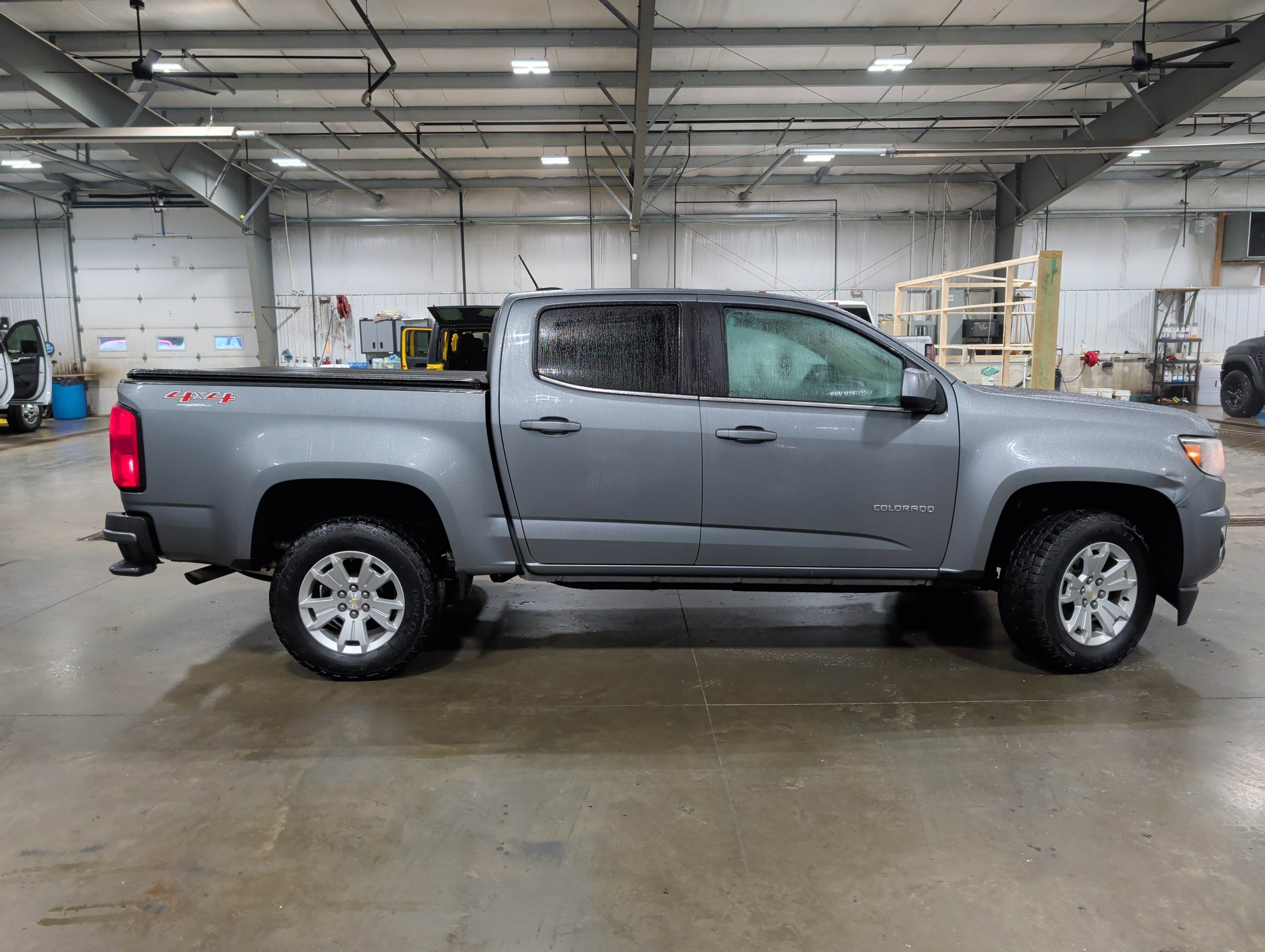 Used 2020 Chevrolet Colorado LT w/ Safety Package image 2