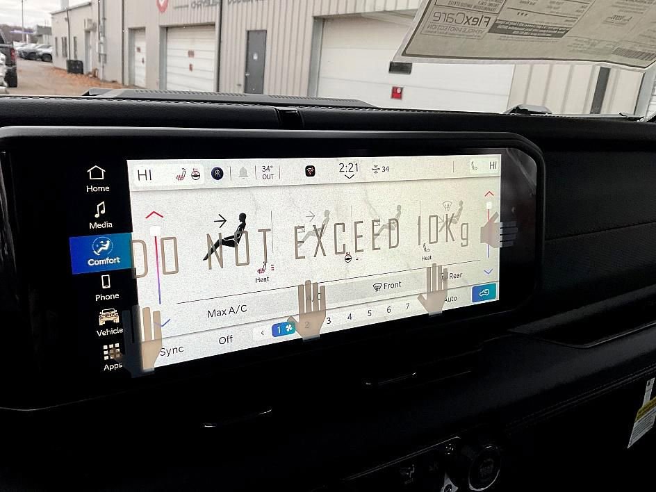 New 2026 Jeep Wrangler Unlimited Rubicon image 18