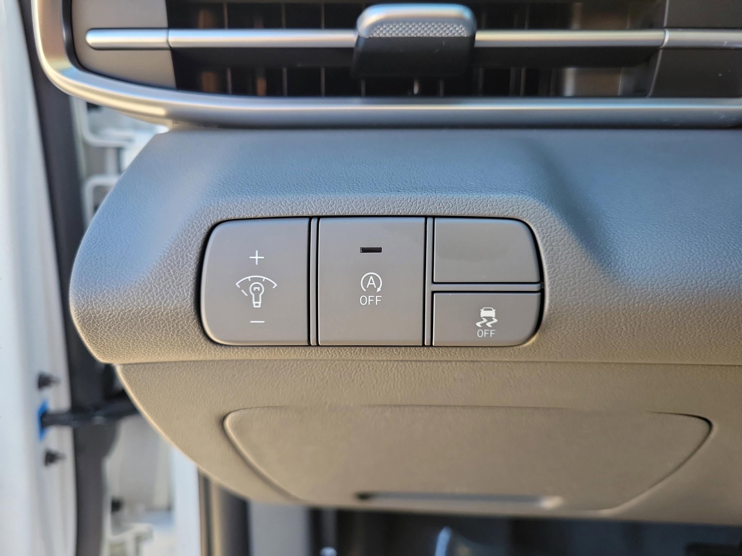 New 2026 Hyundai Elantra SE image 16