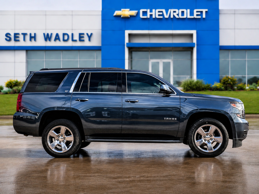 Used 2020 Chevrolet Tahoe LT w/ Luxury Package RWD image 65