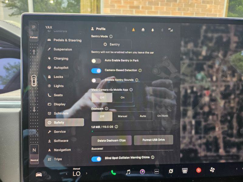 Used 2023 Tesla Model S AWD image 53