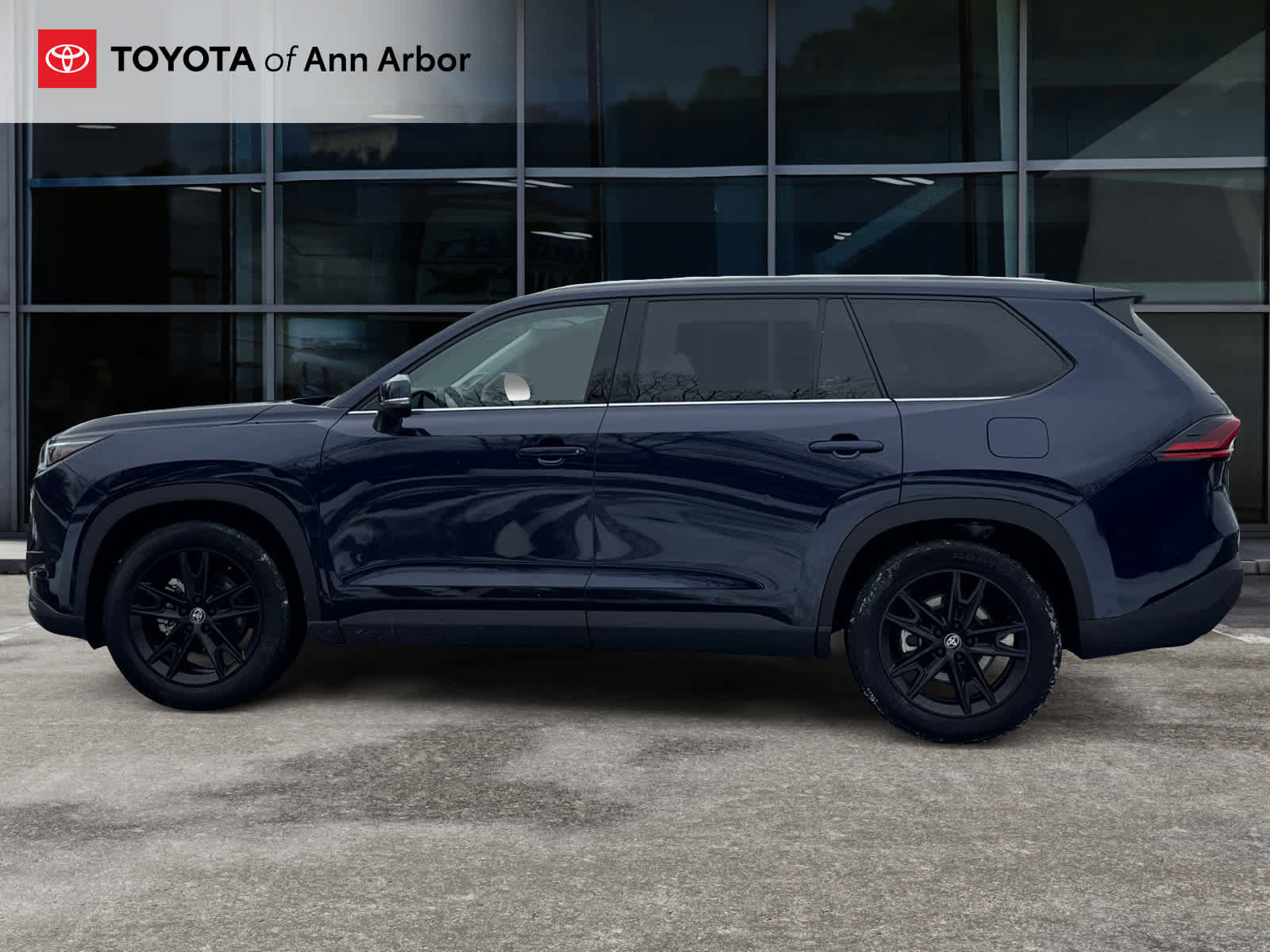 Certified 2025 Toyota Grand Highlander AWD Hybrid image 10