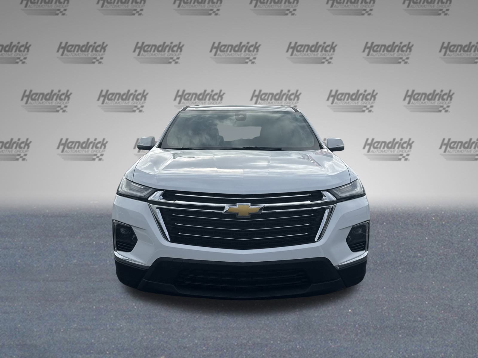 Certified 2024 Chevrolet Traverse LT image 3