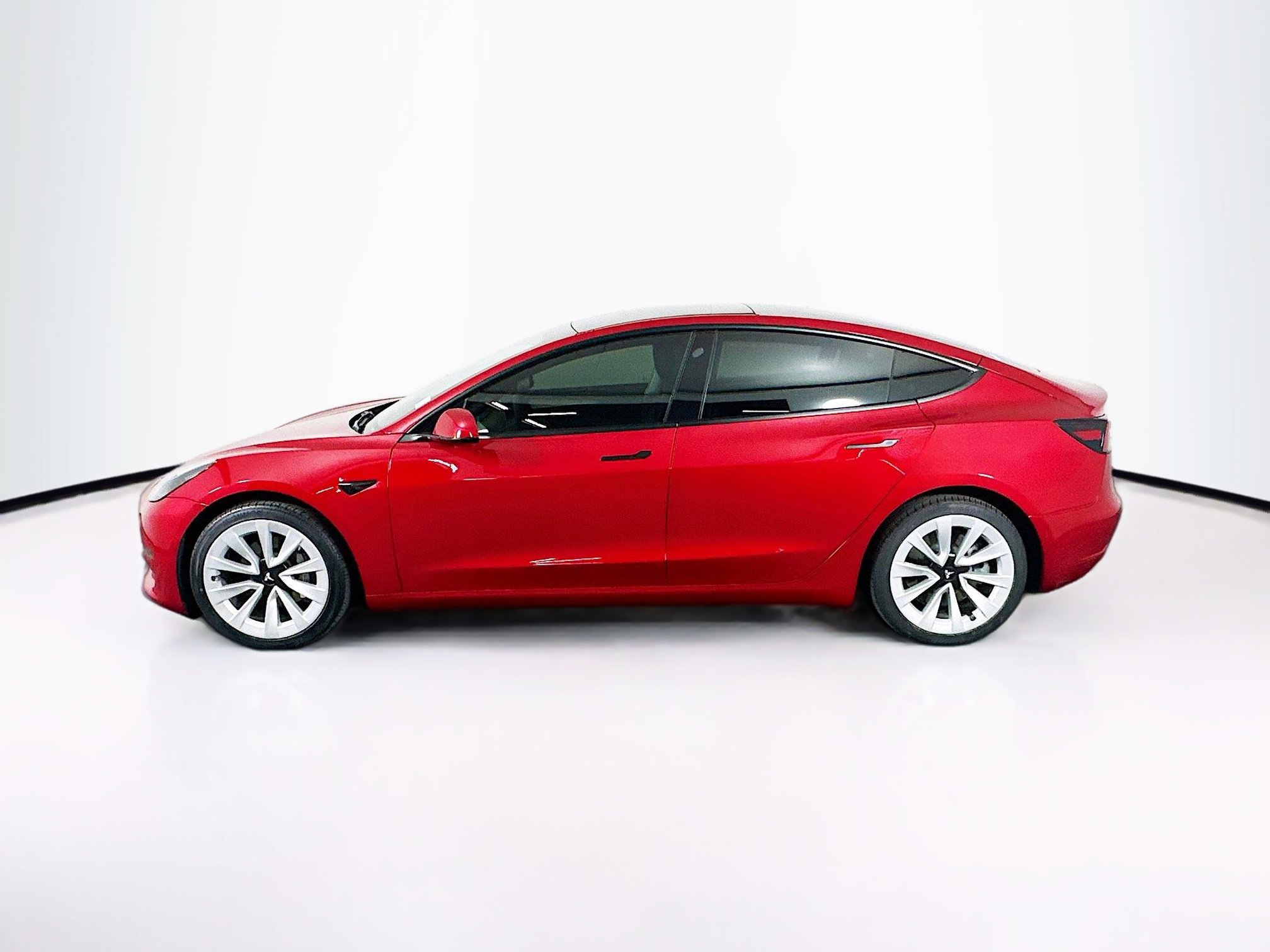 Used 2021 Tesla Model 3 Long Range AWD/4WD image 4