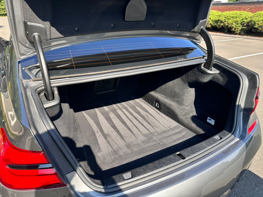Used 2016 BMW 750i xDrive AWD/4WD image 28