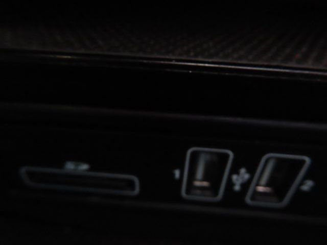 Used 2015 Mercedes-Benz C 300 Sedan image 26