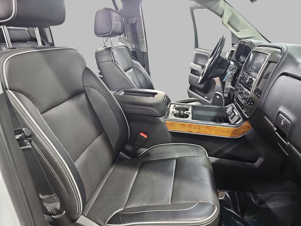 Used 2018 Chevrolet Silverado 1500 High Country image 13
