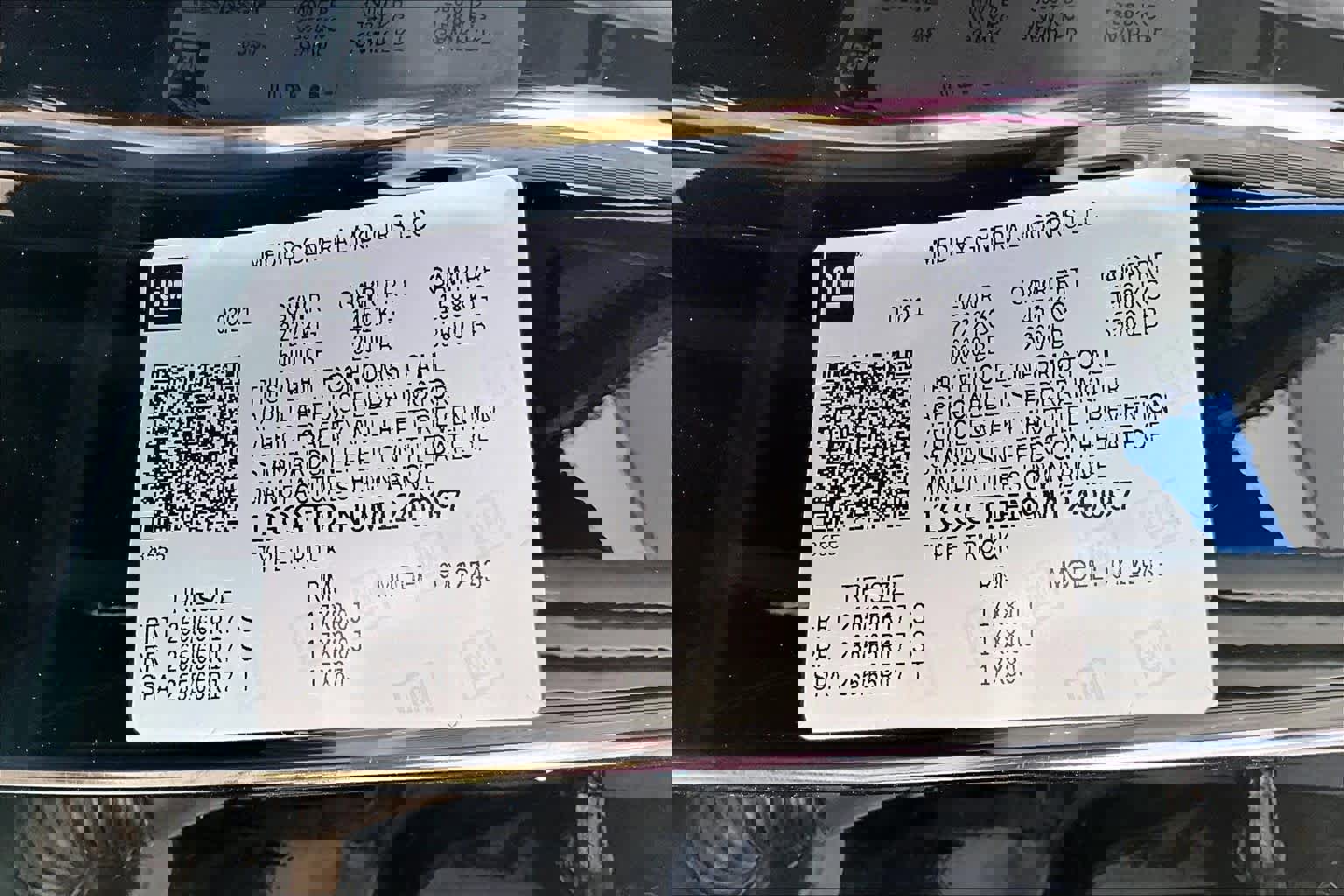 Used 2021 Chevrolet Colorado Z71 w/ Z71 Midnight Edition image 34