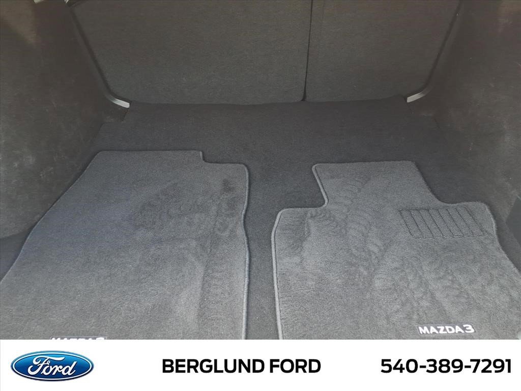 Used 2022 MAZDA MAZDA3 s FWD image 16