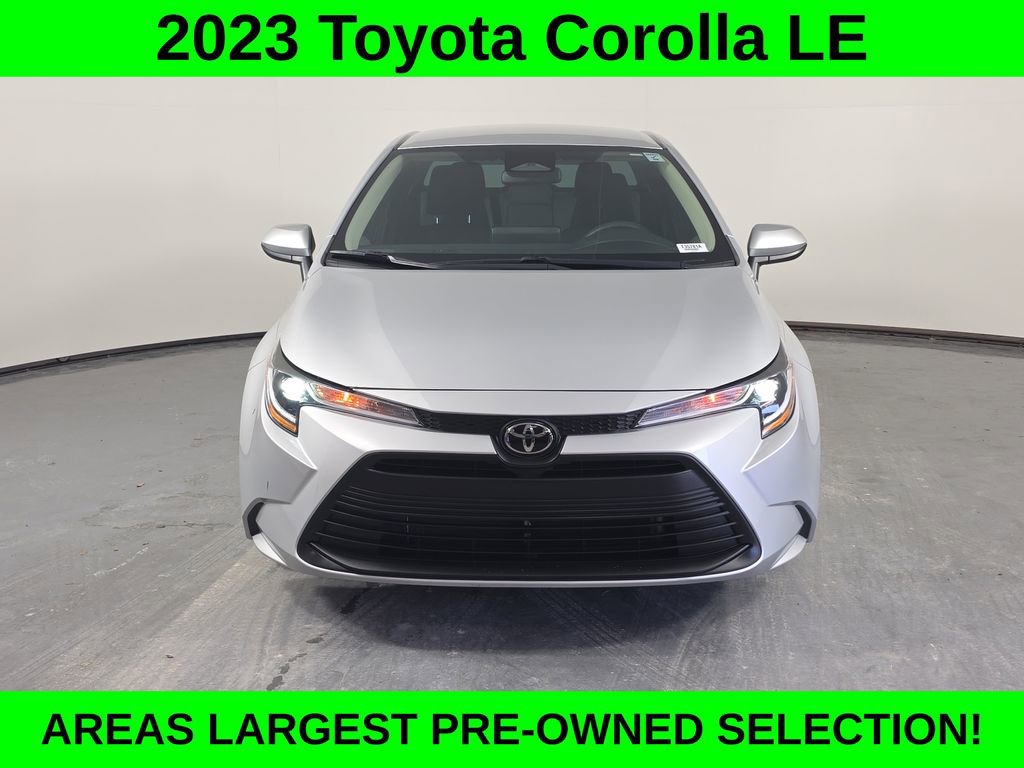 Used 2023 Toyota Corolla LE w/ LE Convenience Package FWD image 2