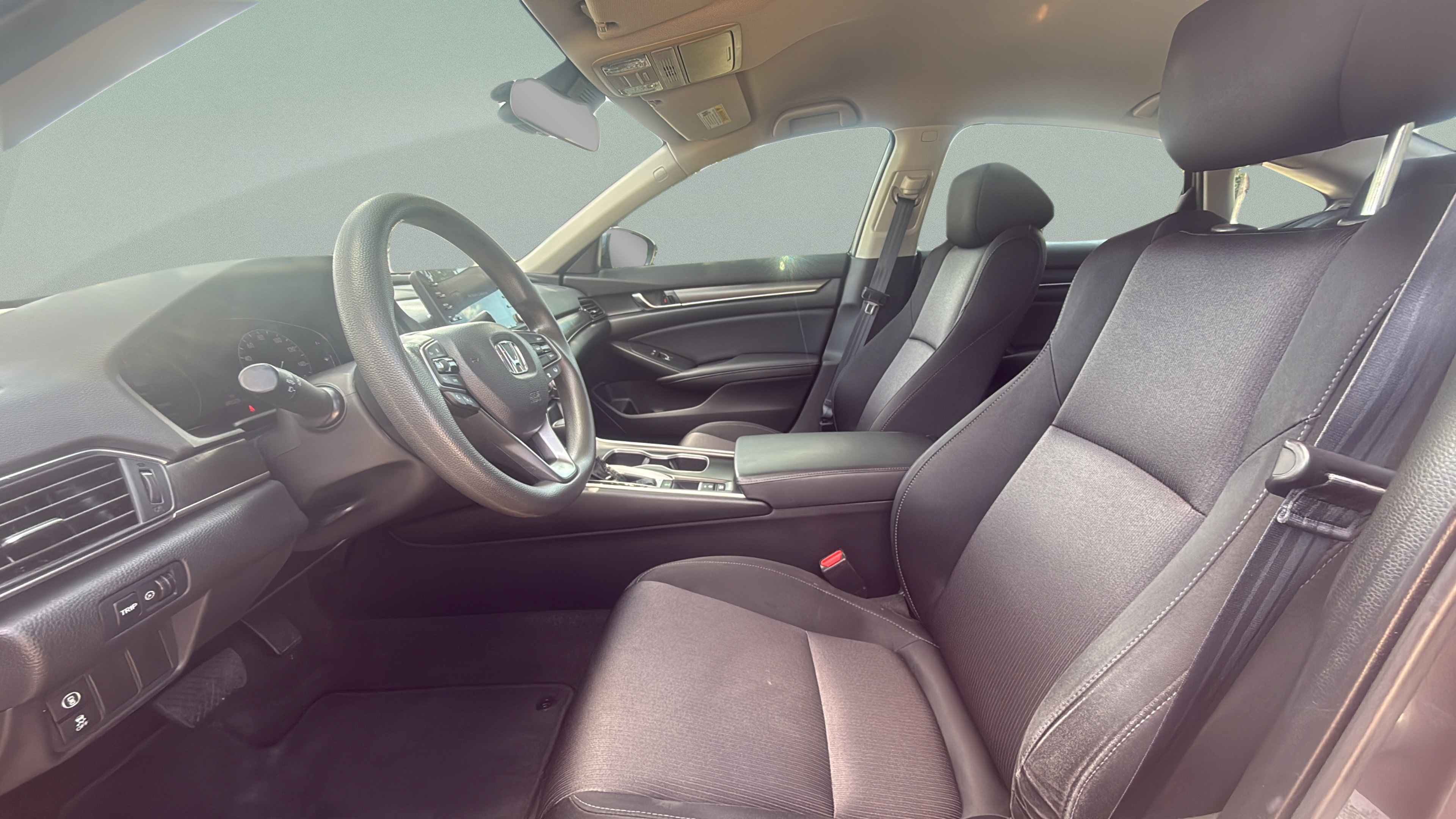 Used 2020 Honda Accord LX image 11