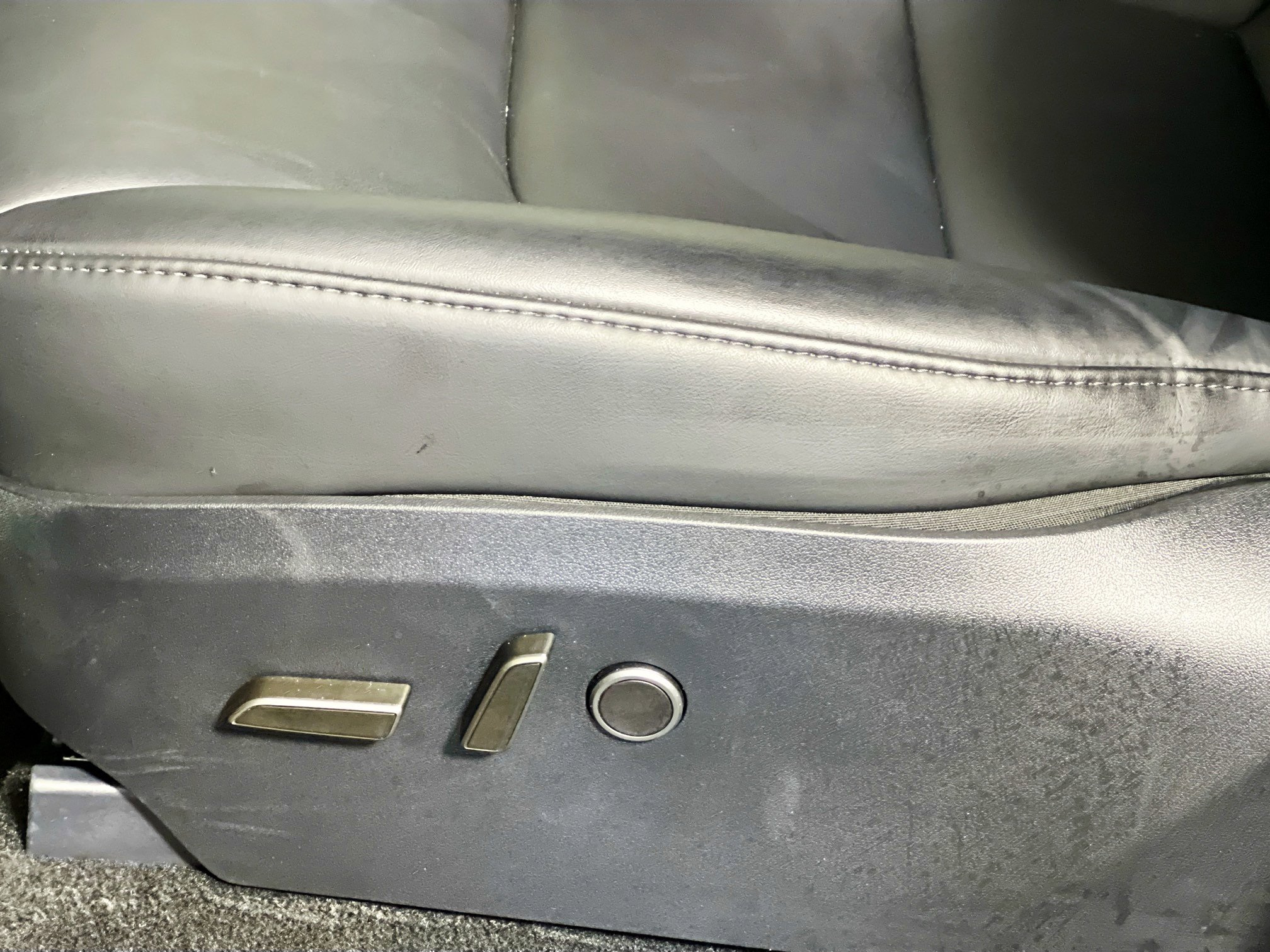 Used 2024 Tesla Model Y Long Range image 15