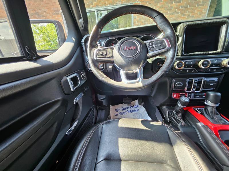 Used 2022 Jeep Wrangler Unlimited Rubicon AWD/4WD image 2