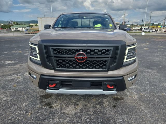 Used 2023 Nissan Titan PRO-4X w/ Pro-4x Convenience Package AWD/4WD video 2
