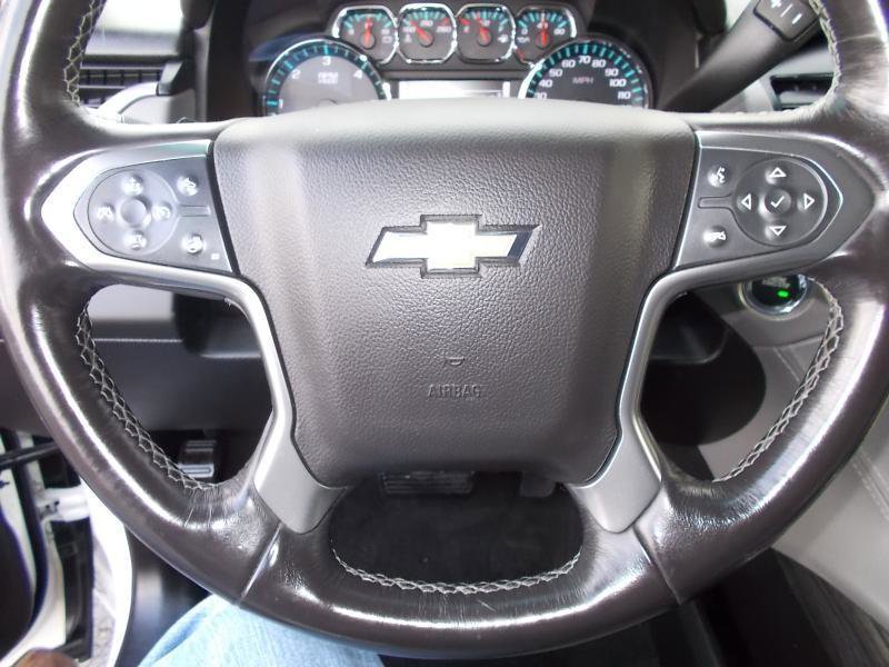Used 2018 Chevrolet Tahoe LT w/ Luxury Package RWD image 31