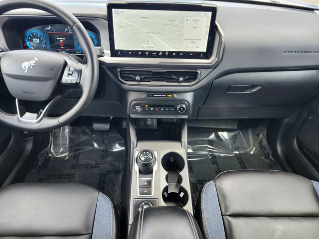 Certified 2025 Ford Bronco Sport Outer Banks w/ Outer Banks Tech Package+ AWD/4WD image 14