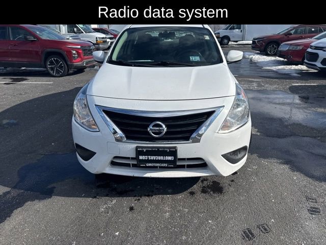 Used 2019 Nissan Versa SV image 5