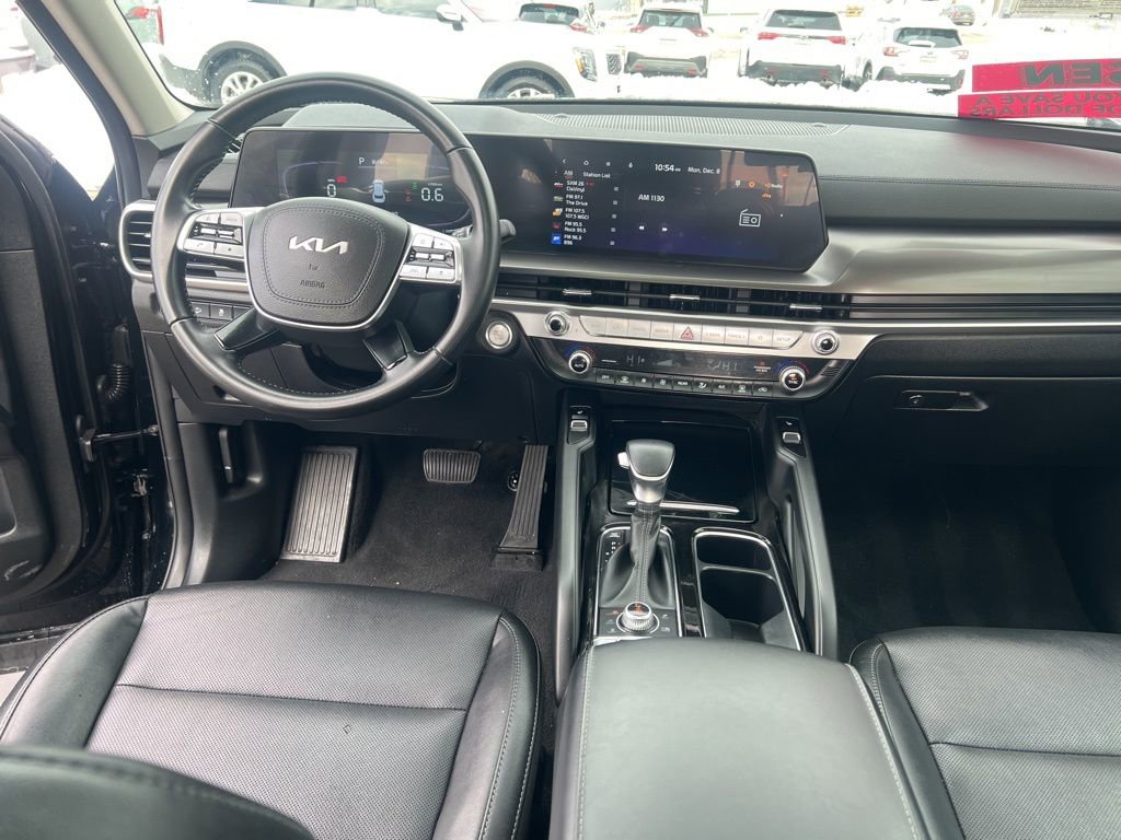 Certified 2023 Kia Telluride S w/ S Sunroof Package image 18