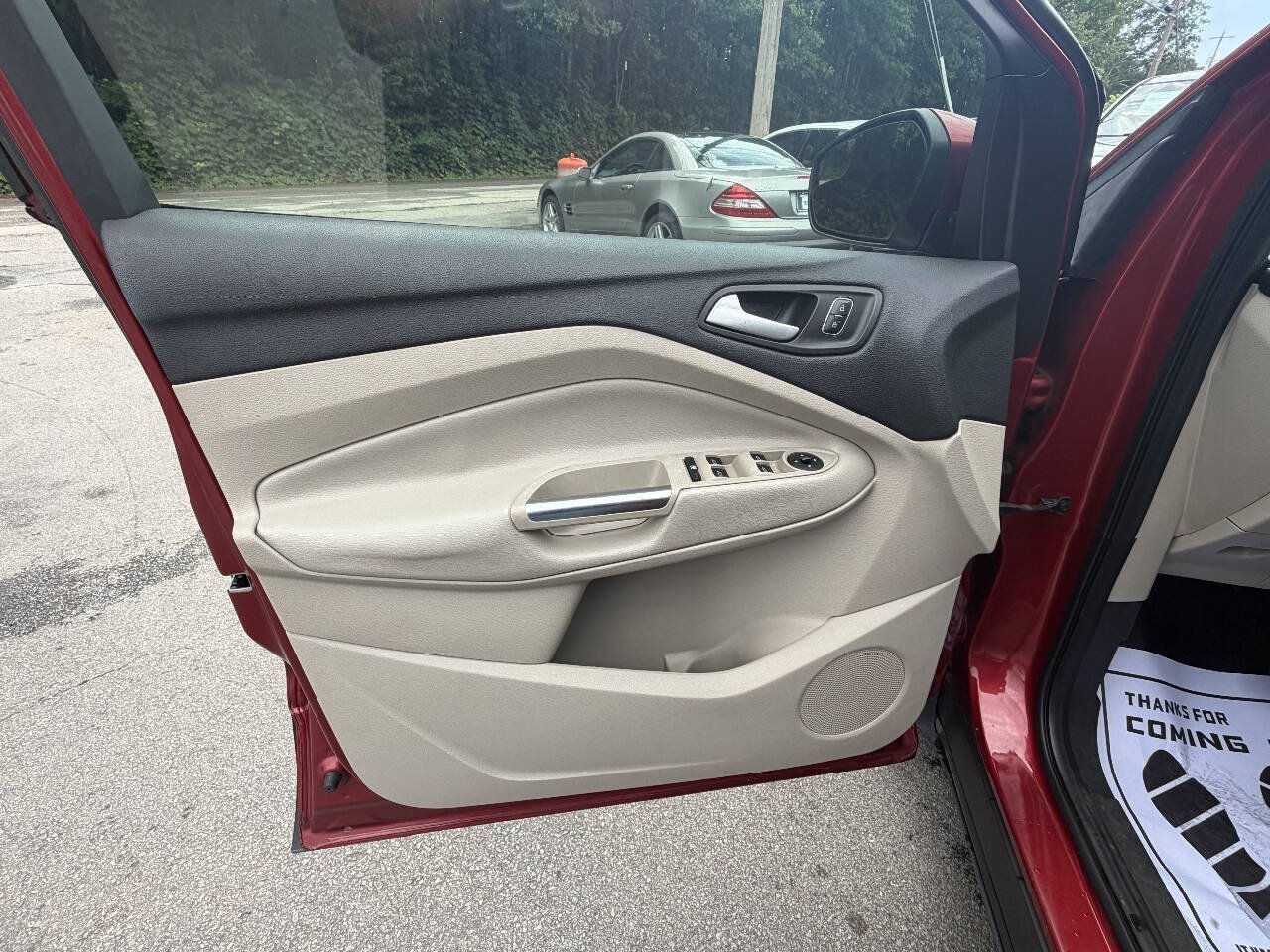 Used 2018 Ford Escape SE w/ SE Sync 3 Package FWD image 18