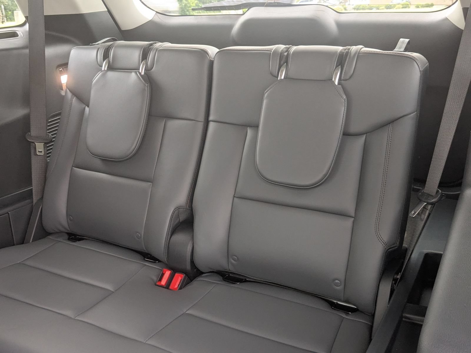 New 2026 Ford Explorer Active w/ Active Comfort Package AWD/4WD image 33